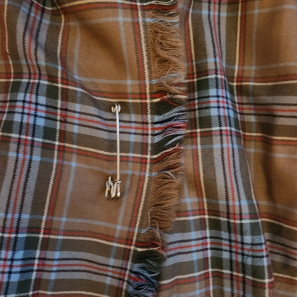 Highland Queen Tartan Kilt Skirt - Picture 2 of 9